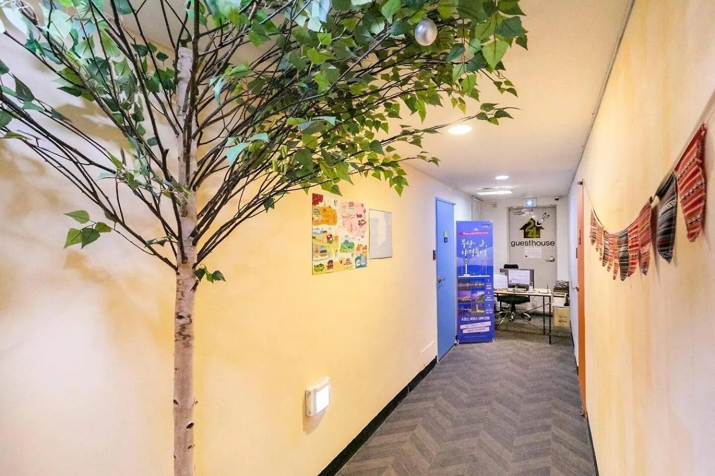 Hostel 24Guesthouse Seomyeon Busan Güney Kore