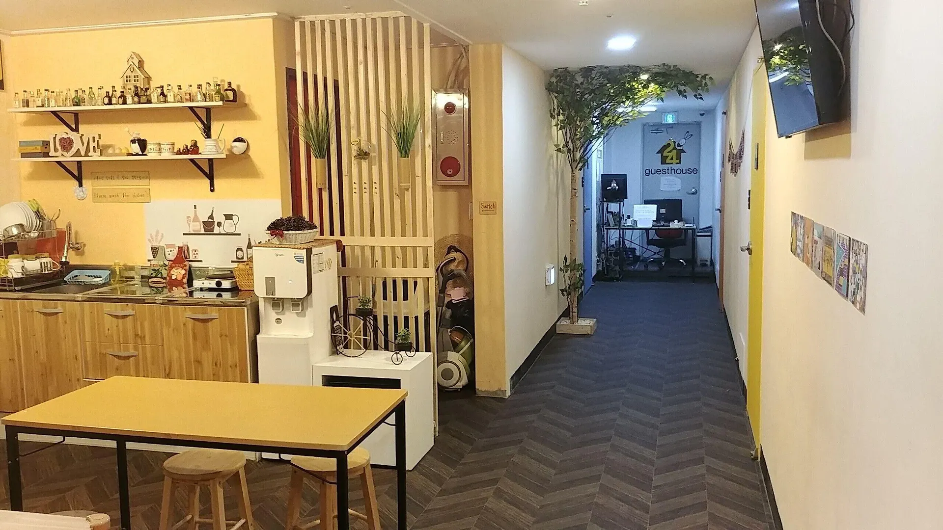 24Guesthouse Seomyeon Busan 0*,  Güney Kore