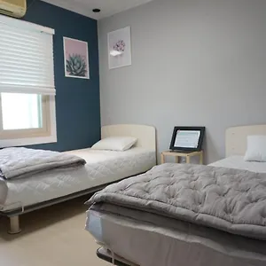 2* Guest house Airport